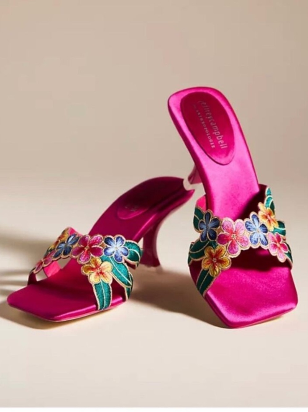 Jeffrey Campbell Womens Sandals Flora Embroidered Satin Mules Magenta Pink sz 8